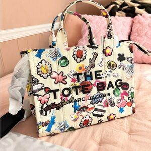 The Medium Sticker Canvas Tote Bag
Marc Jacobs